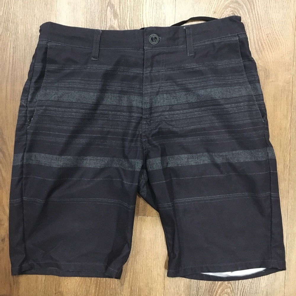 Volcom hybrid shorts